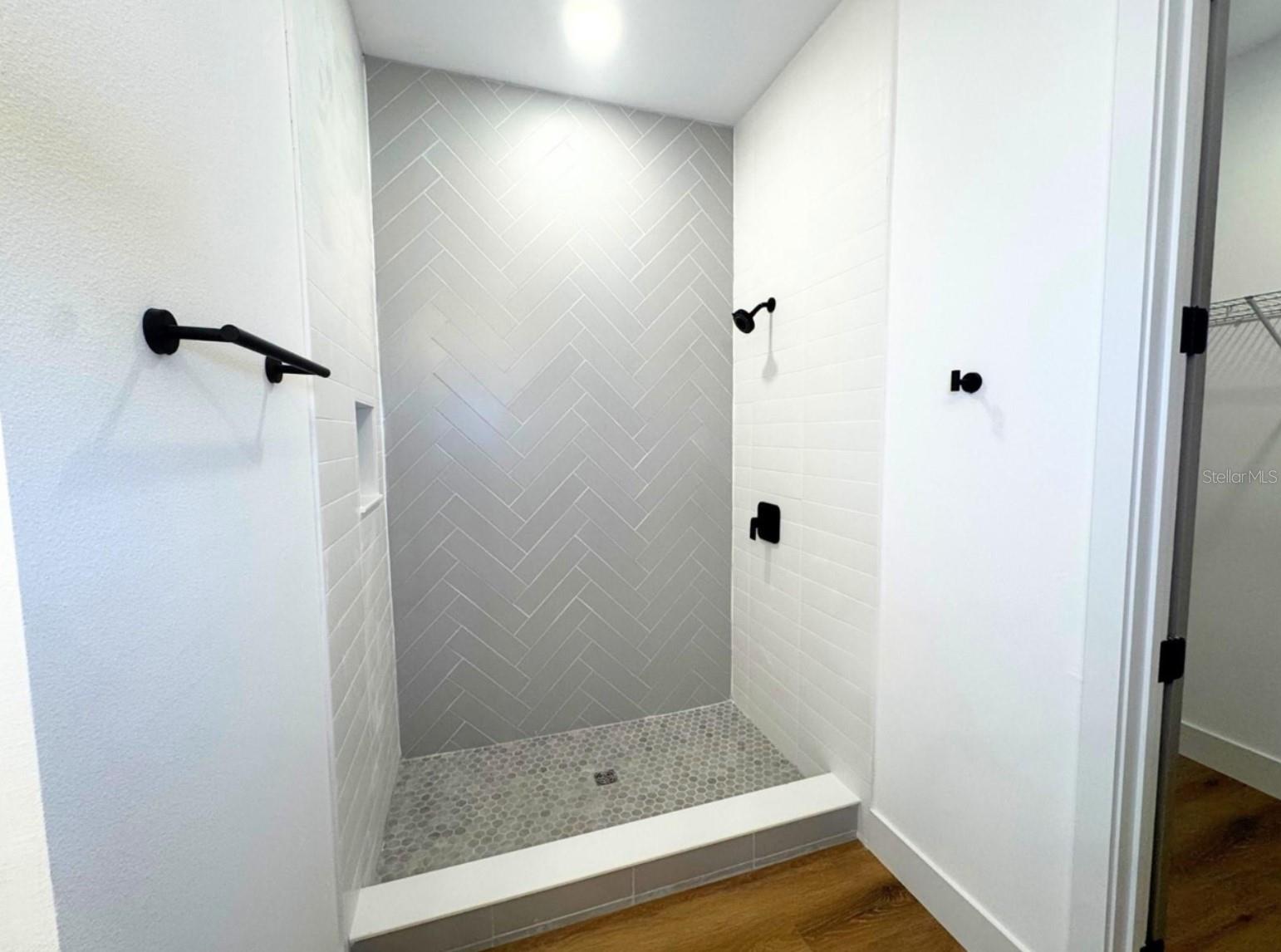 410 FLAT RIVER ST SW