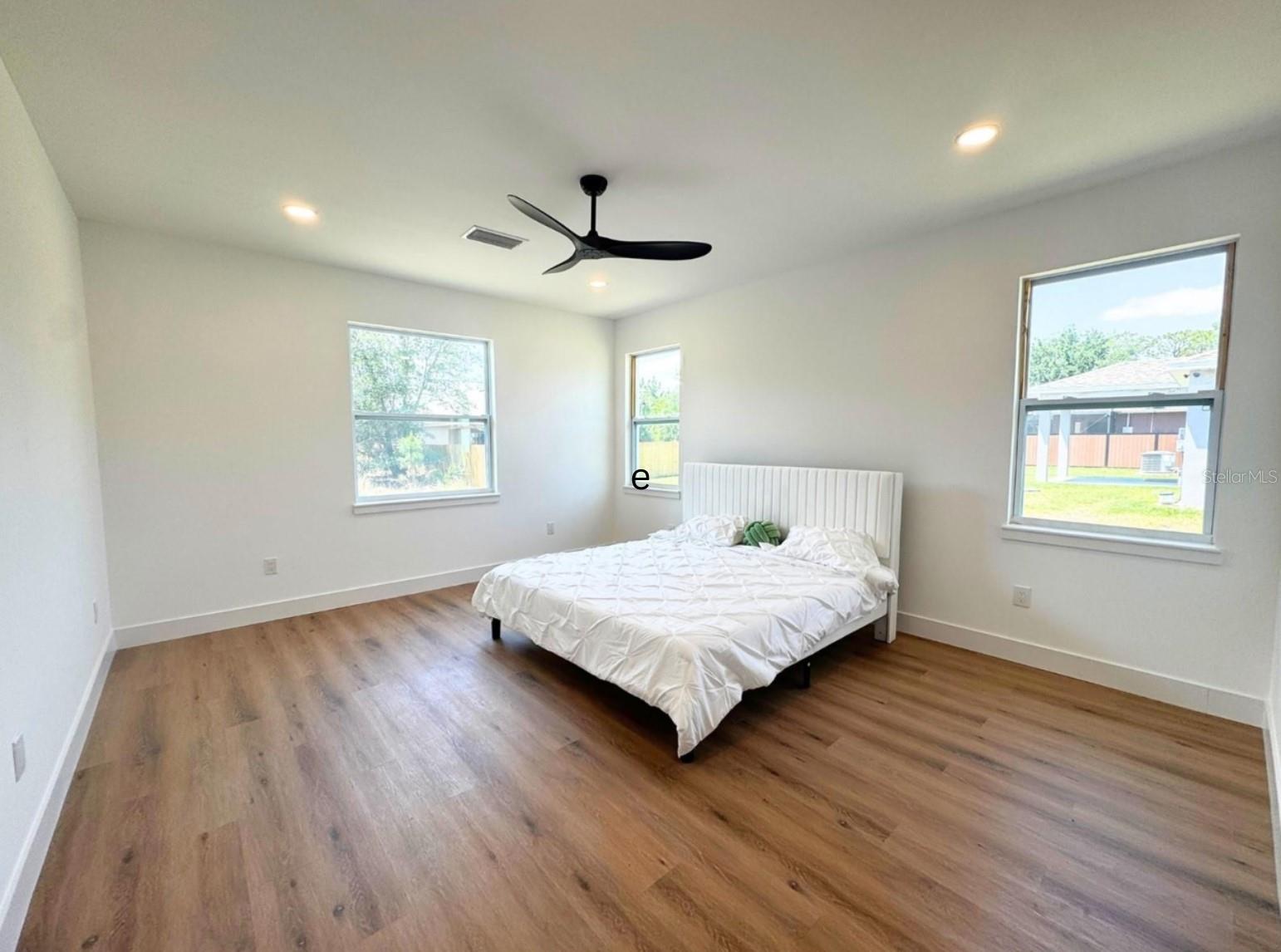 410 FLAT RIVER ST SW