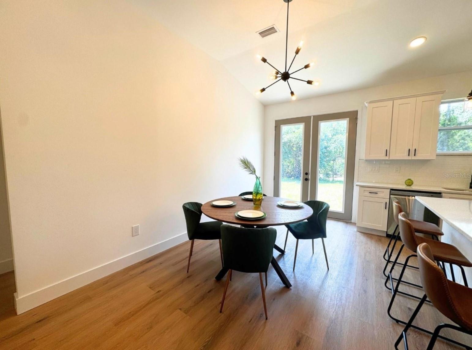 410 FLAT RIVER ST SW