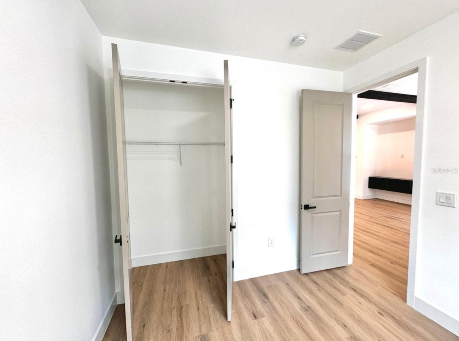 410 FLAT RIVER ST SW