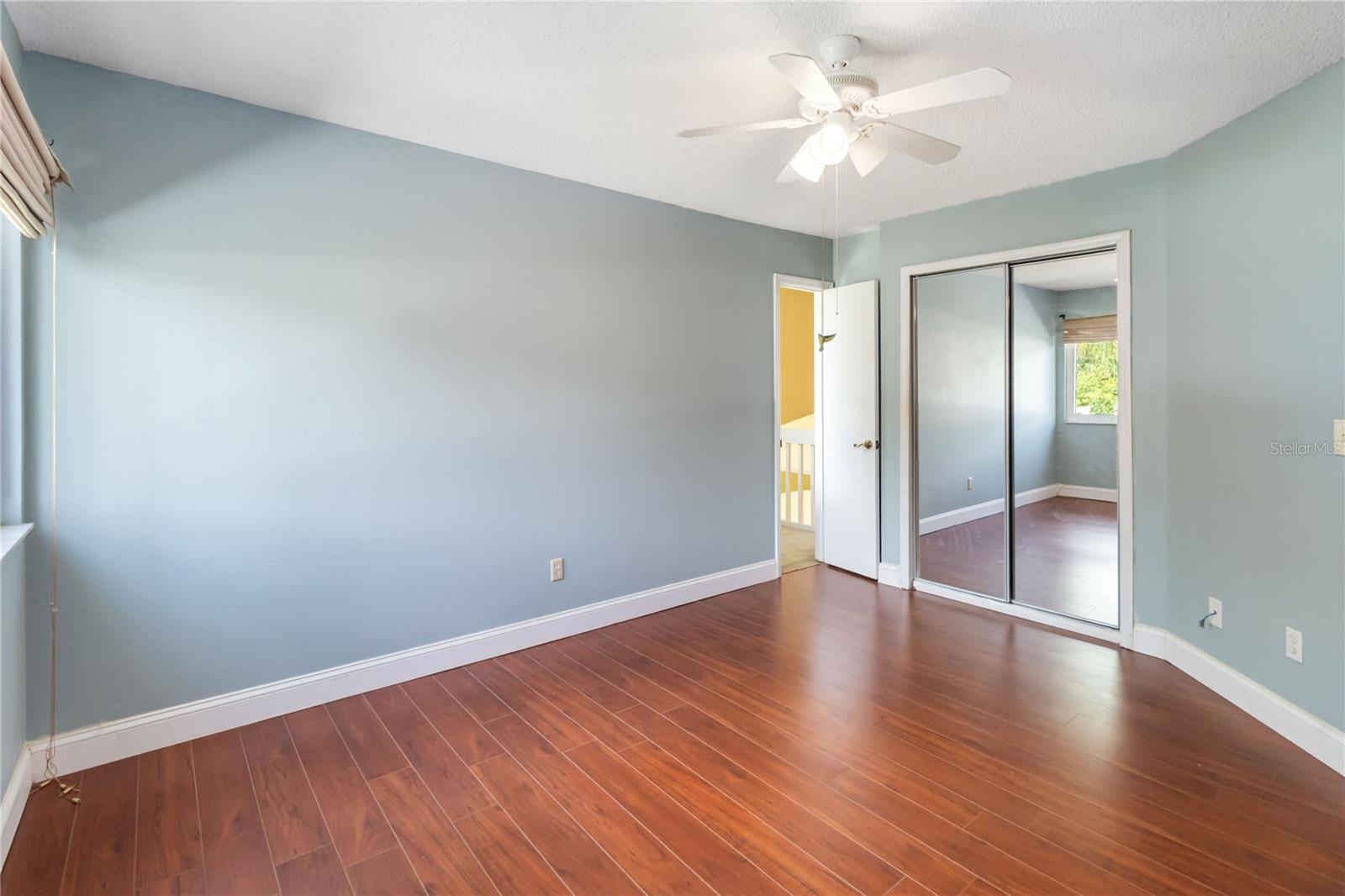 344 BLUE BAYOU DR