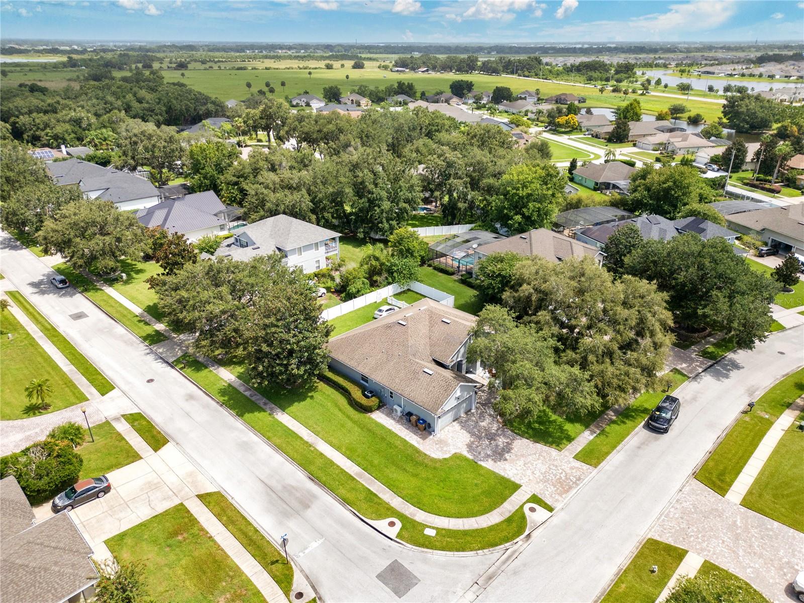 1621 MARINA LAKE DR