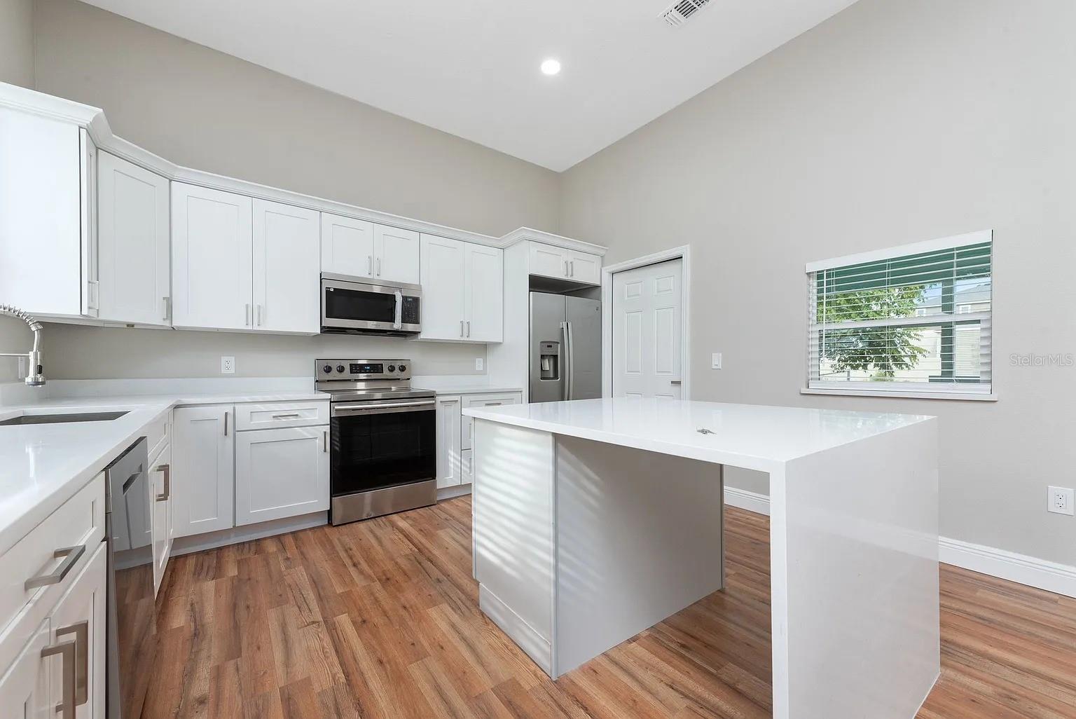 4955 OLD LUCERNE PARK RD