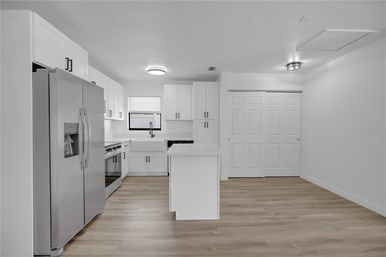 2181 LINDEN ROAD
