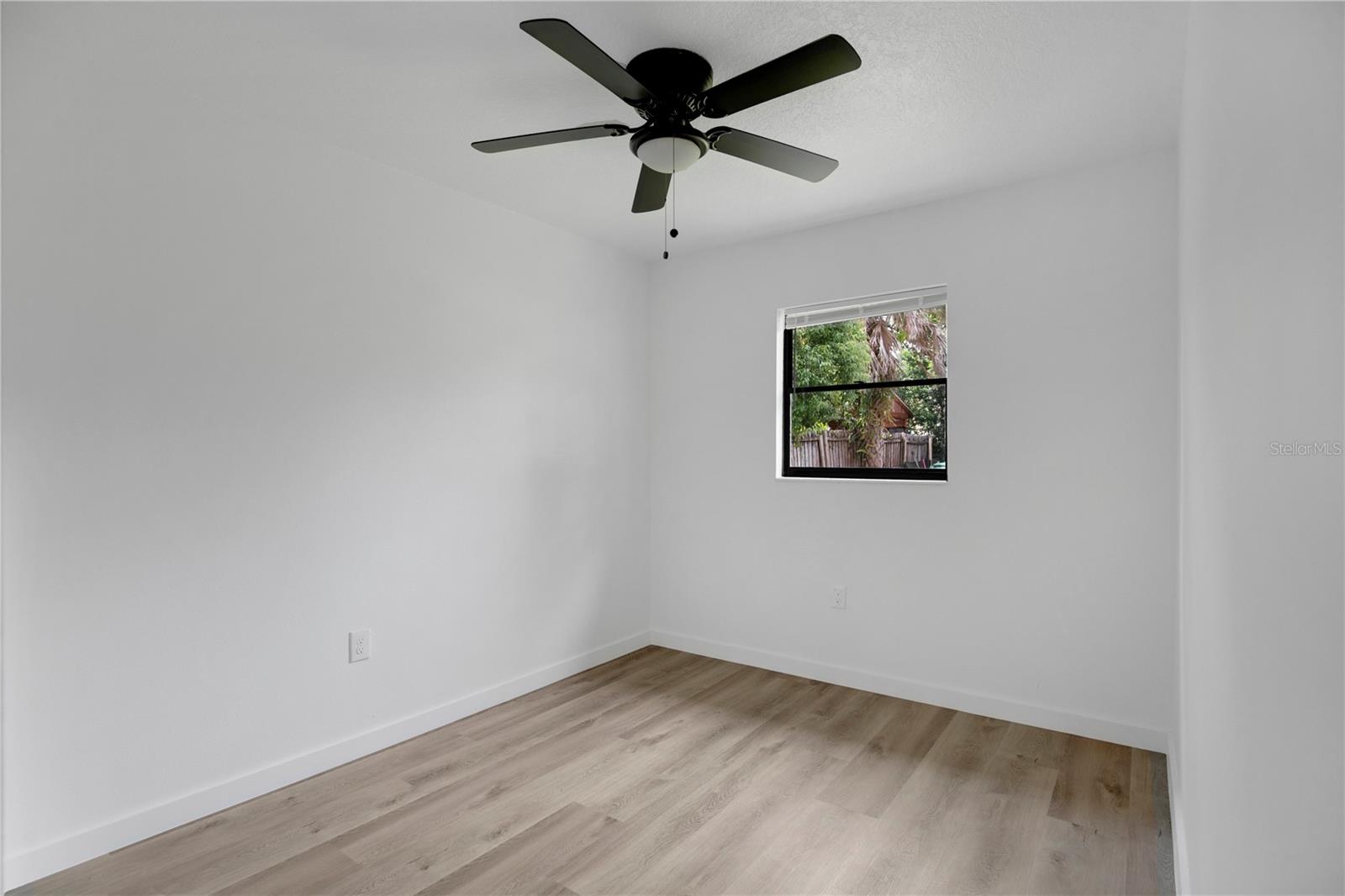 2181 LINDEN ROAD