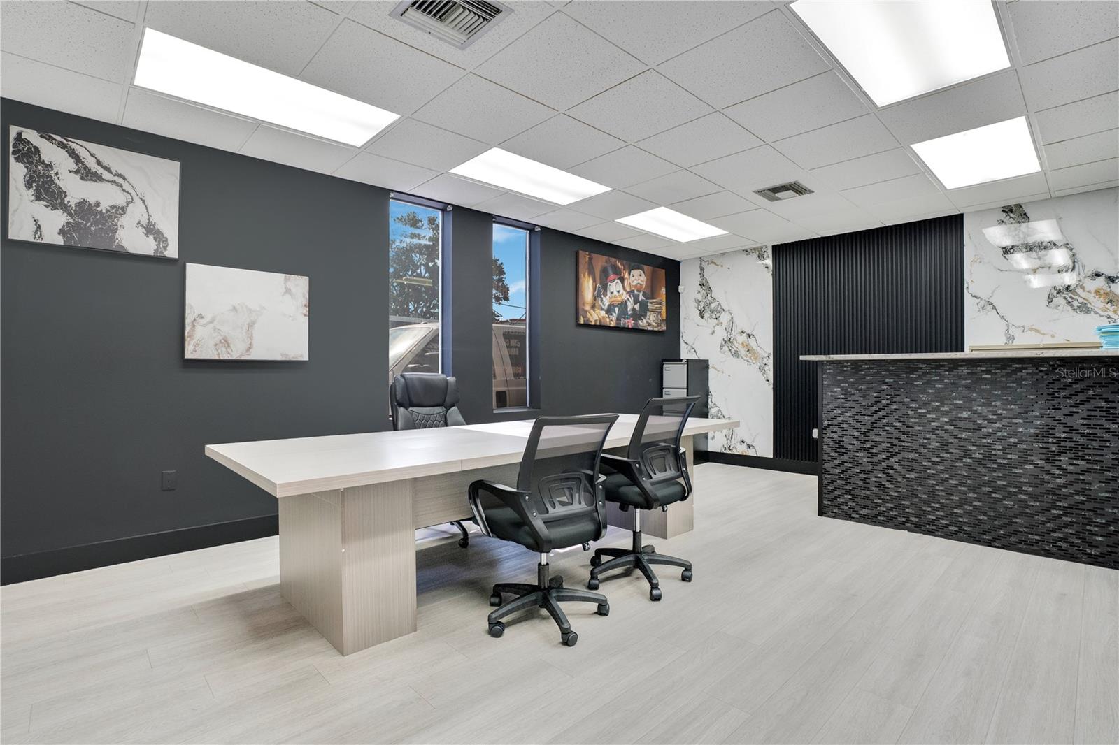 120 W CARROLL ST