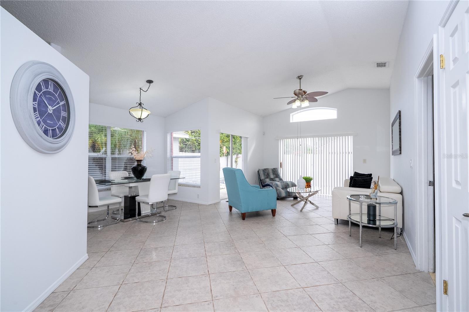 3219 BREWSTER DR