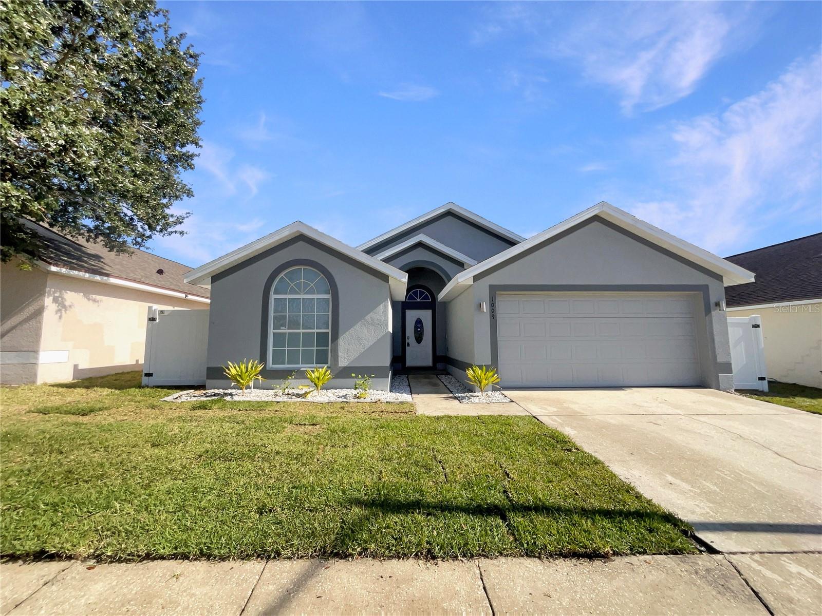 1009 BRAYTON LN