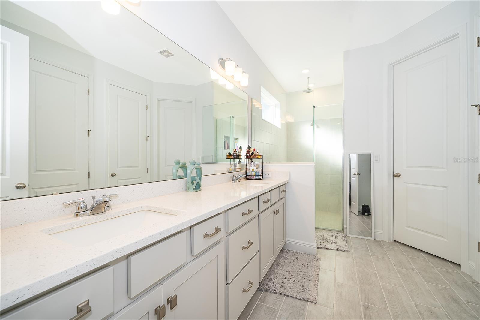 2060 KEYSTONE PASS BLVD