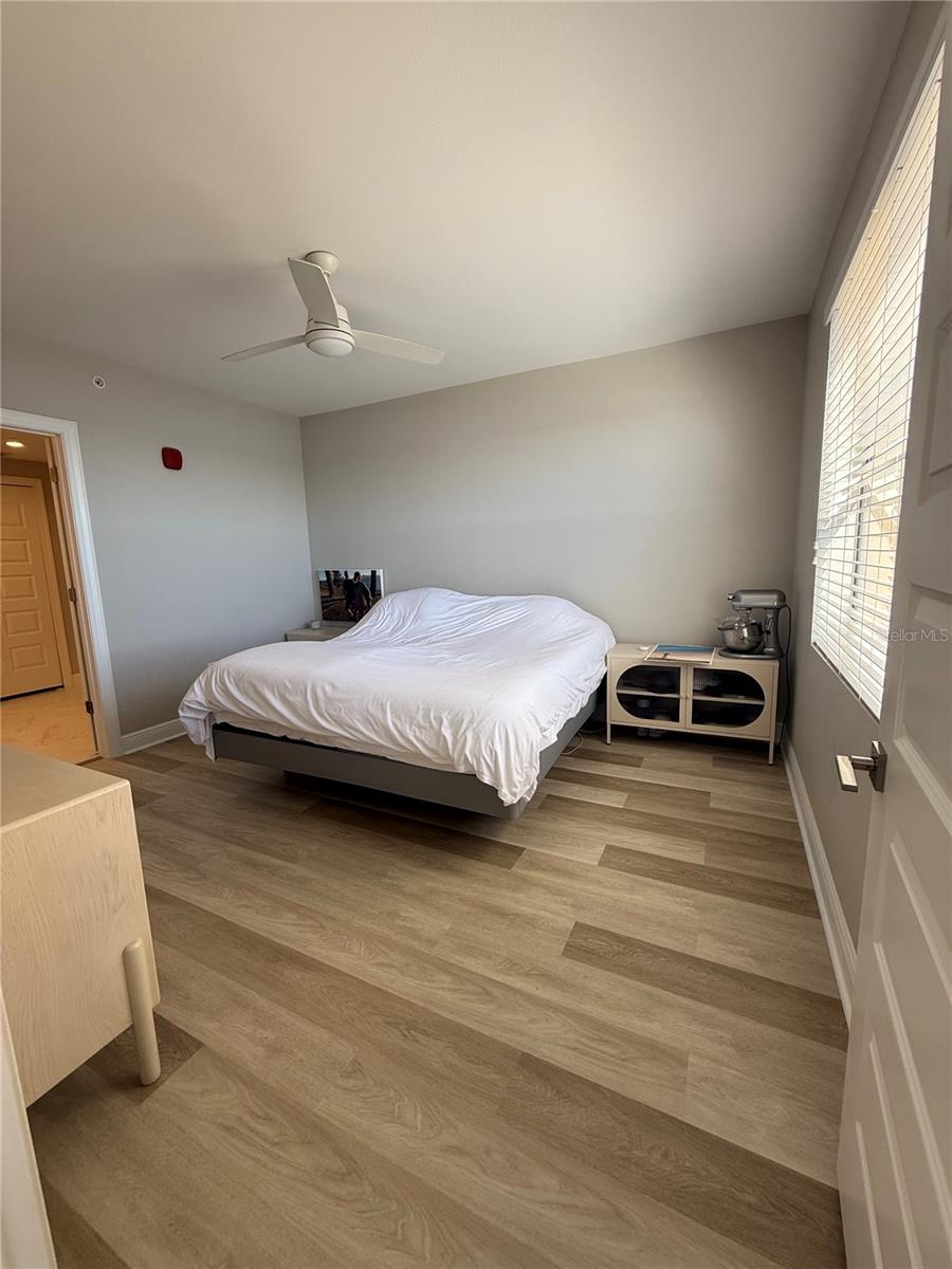 16300 COUNTY ROAD 455 #416