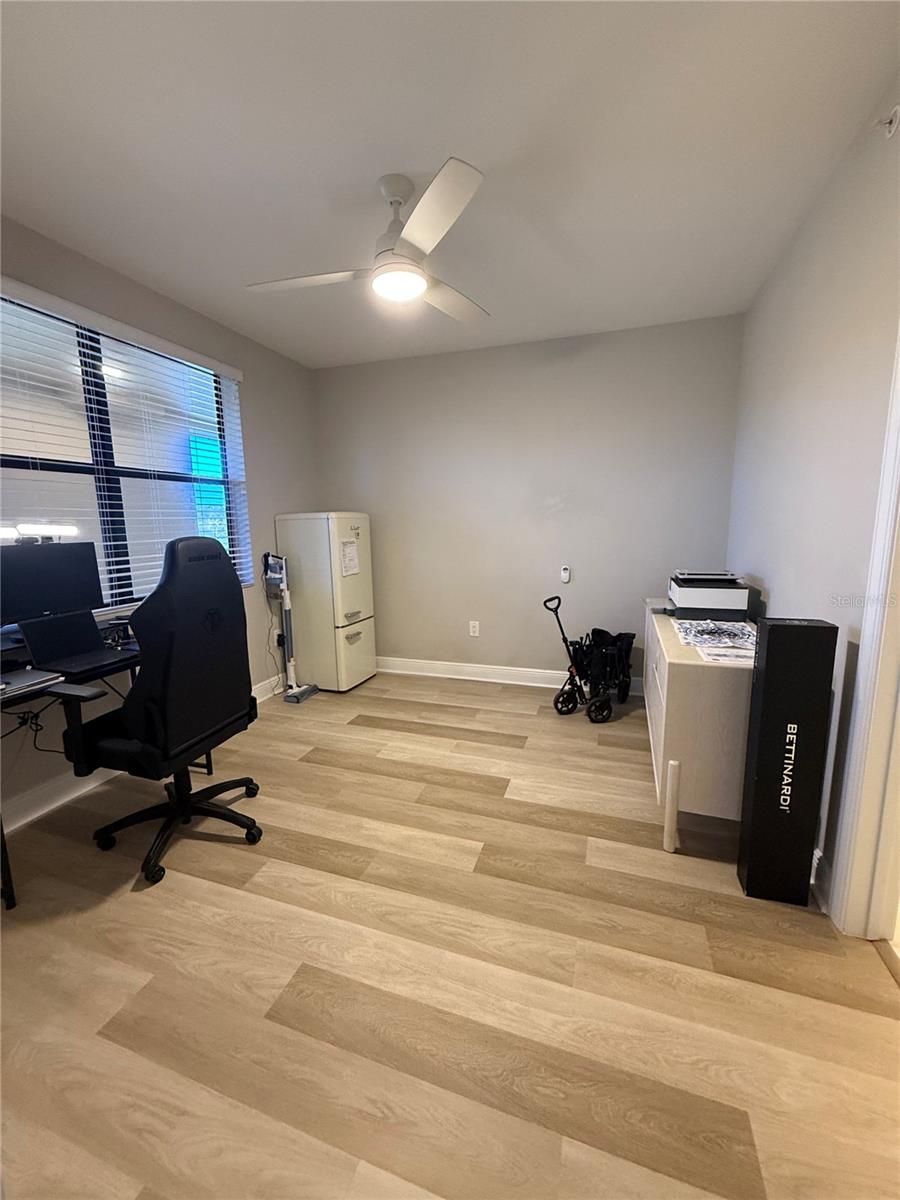 16300 COUNTY ROAD 455 #416