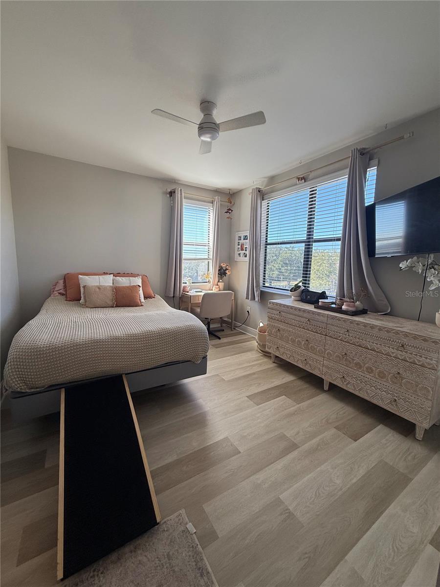 16300 COUNTY ROAD 455 #416