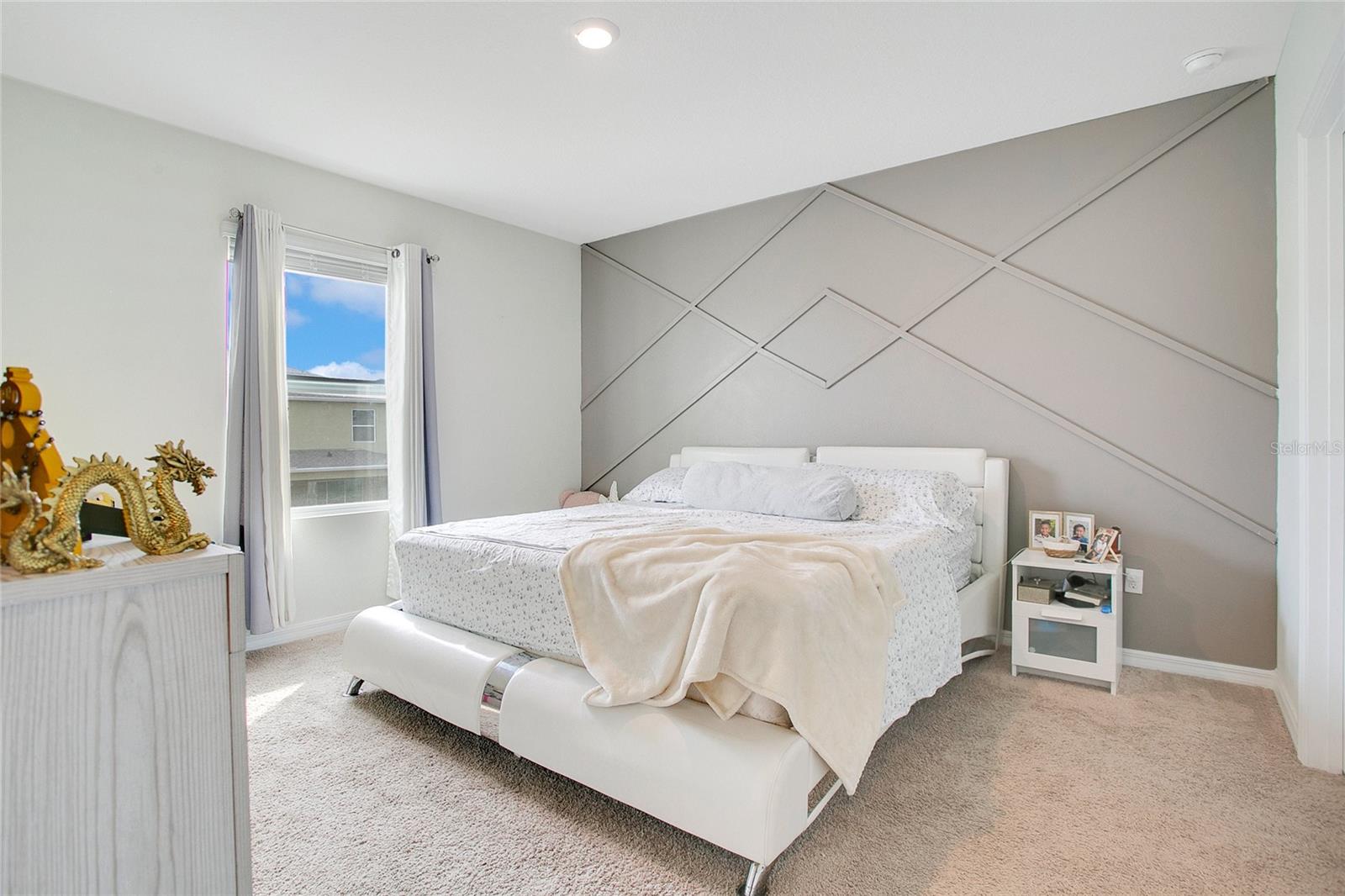 9006 PINALES WAY WAY