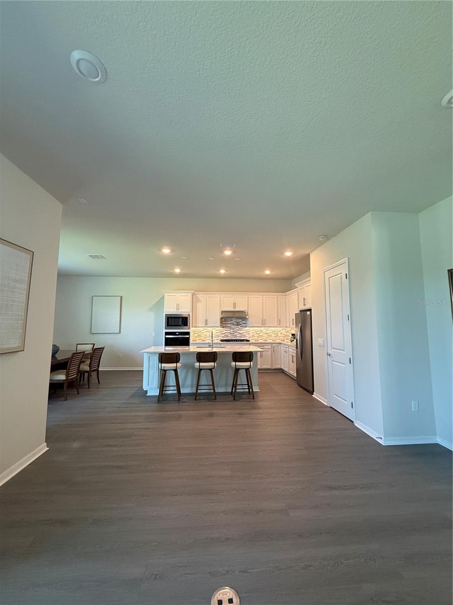 8243 FENTON ST