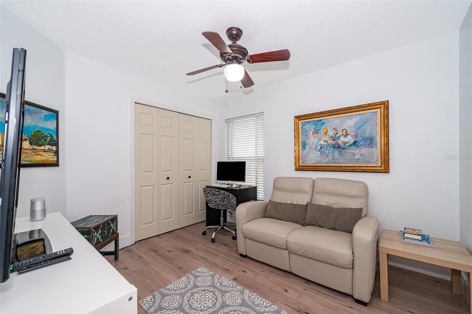 13393 SUNSET LAKES CIR