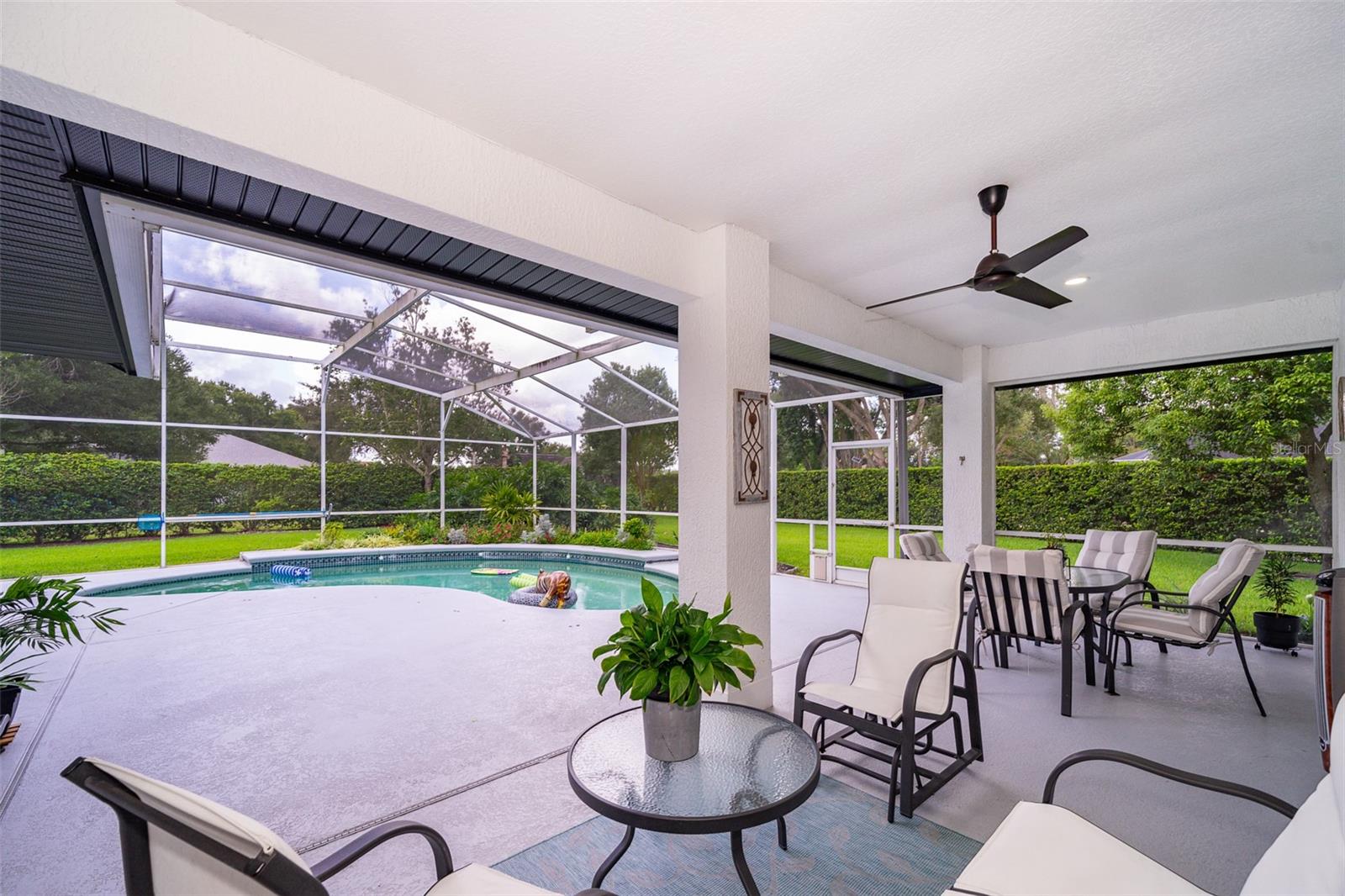 13393 SUNSET LAKES CIR