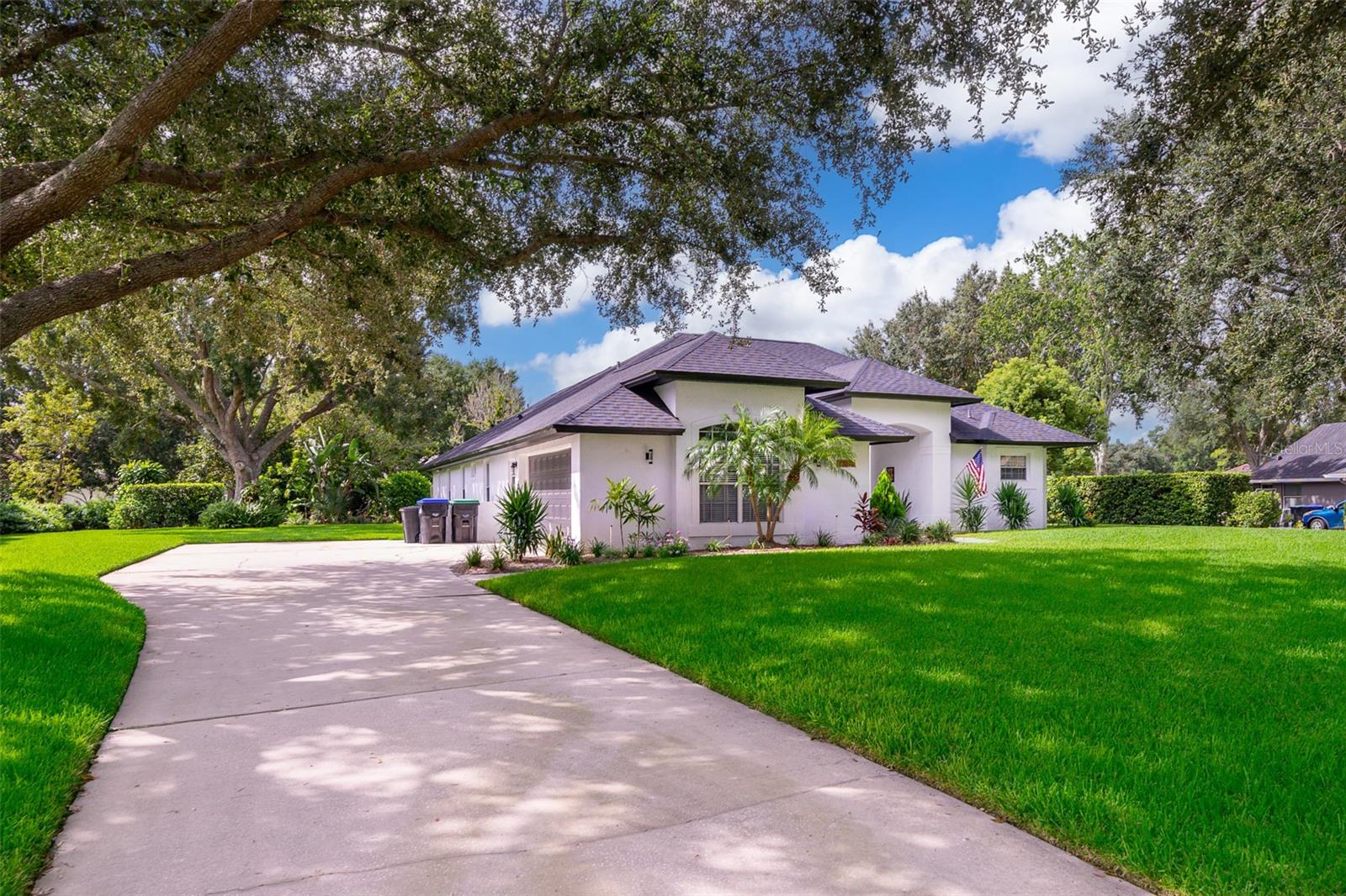 13393 SUNSET LAKES CIR