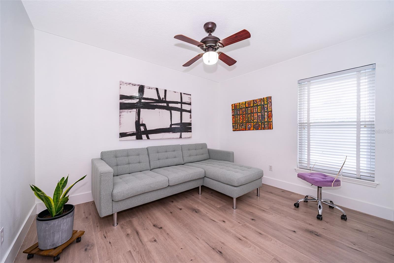 13393 SUNSET LAKES CIR