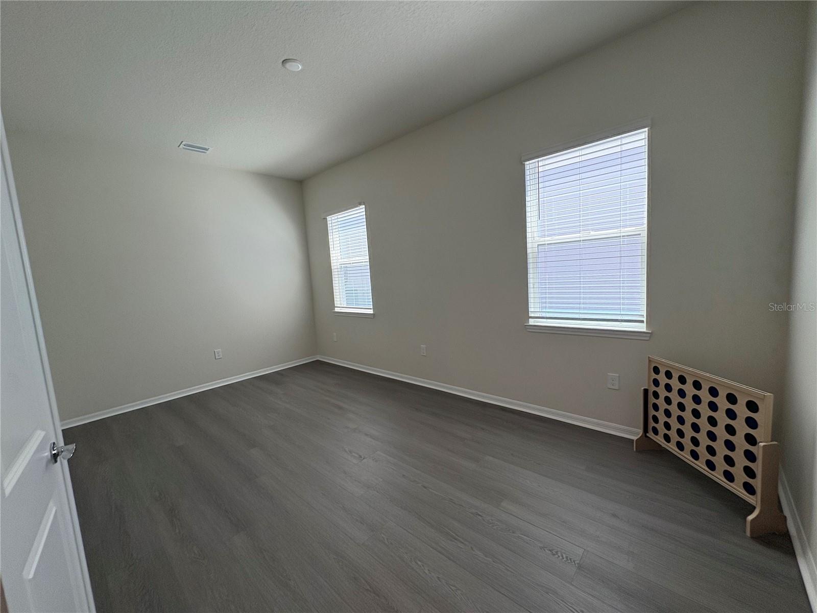 8243 FENTON ST