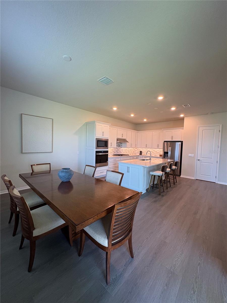 8243 FENTON ST