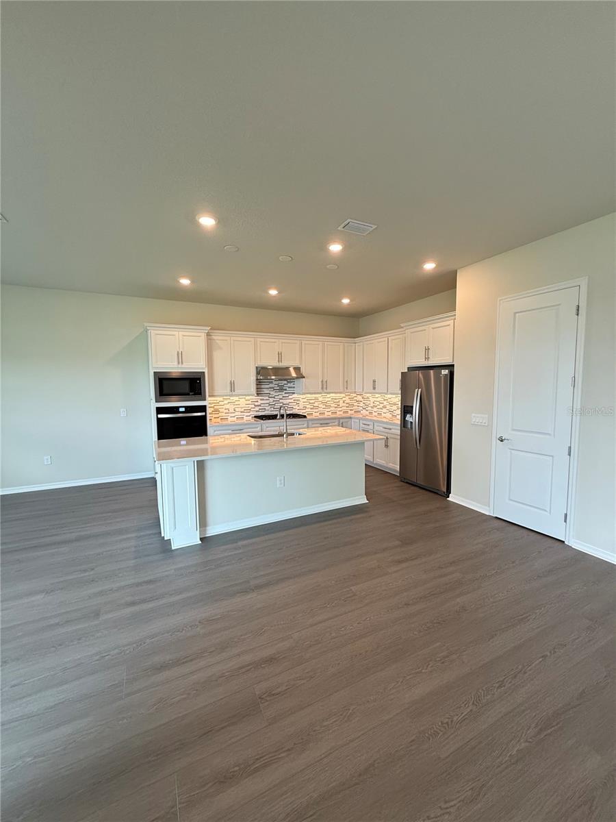8243 FENTON ST