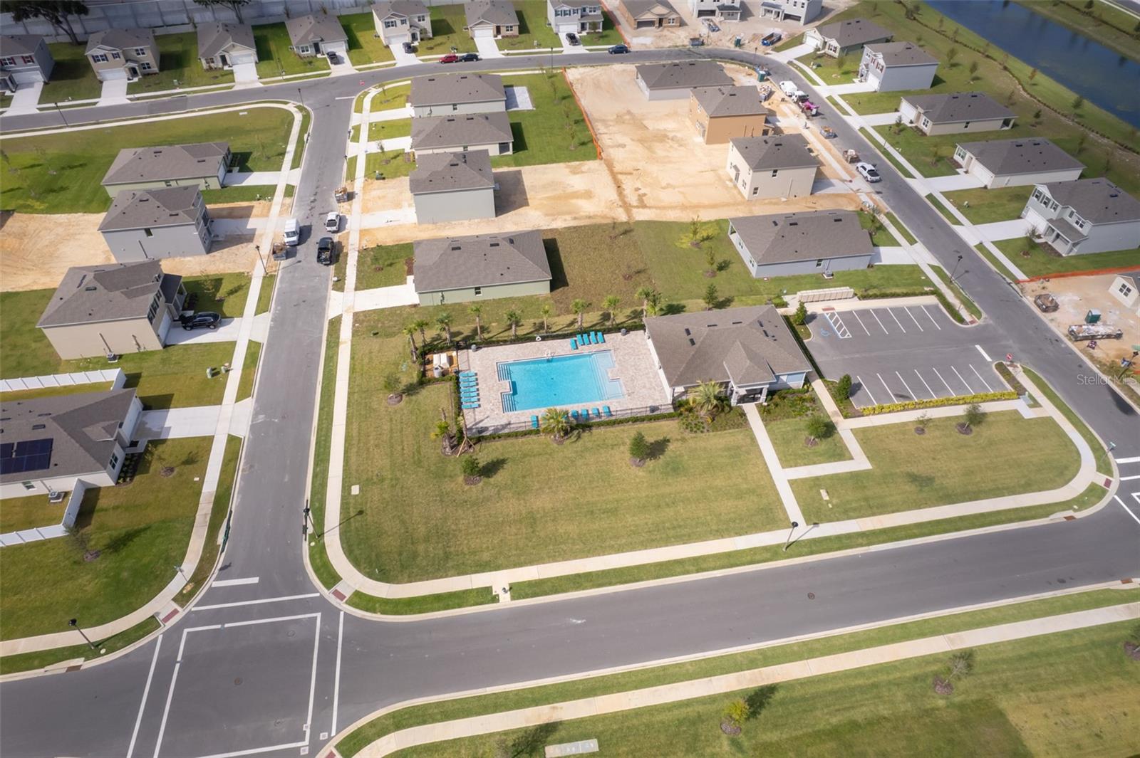 3759 RORY OAK CIR