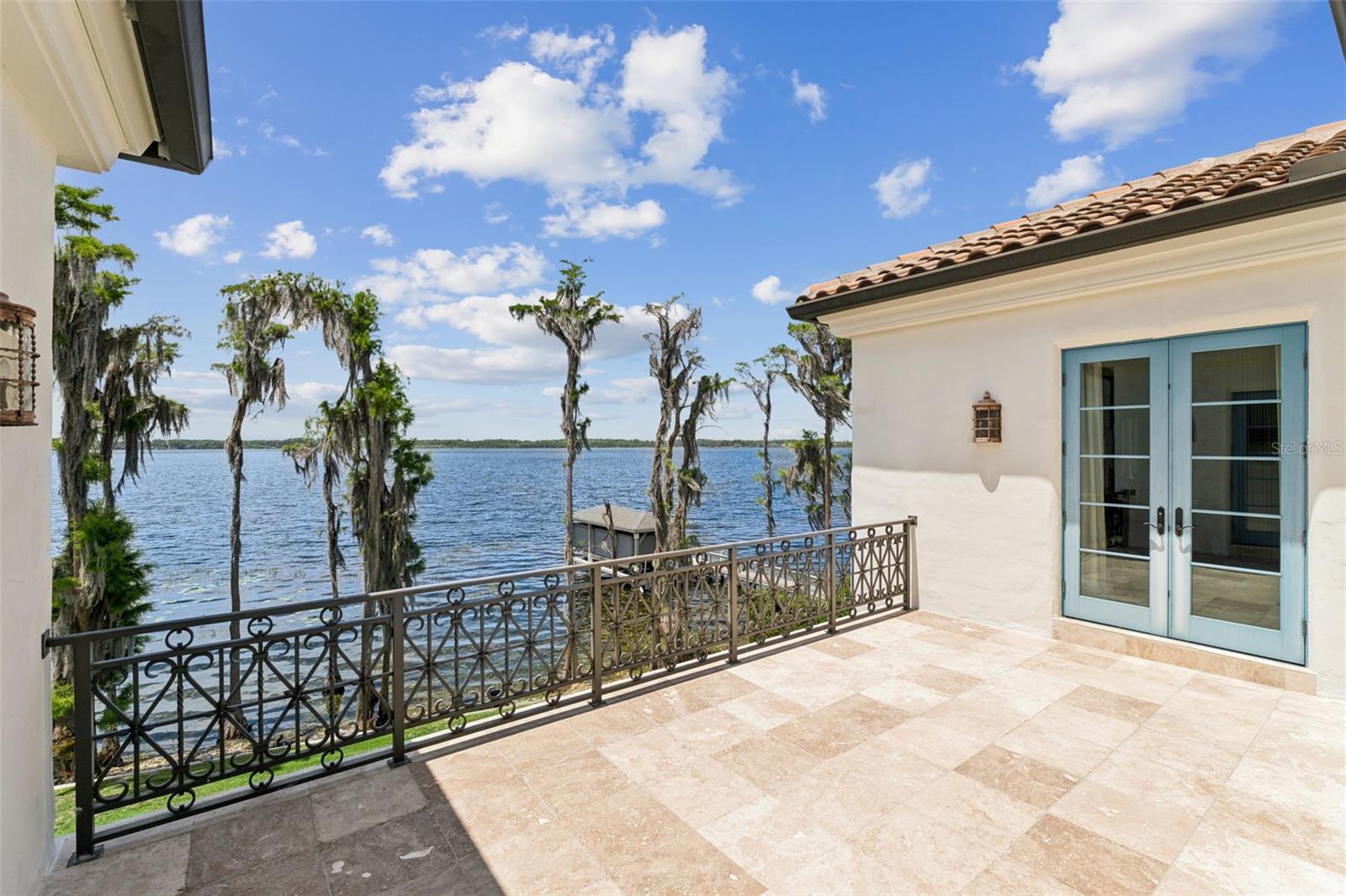 9236 BAY POINT DR