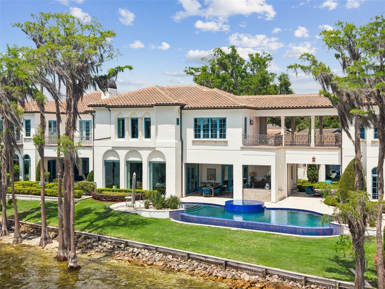 9236 BAY POINT DR