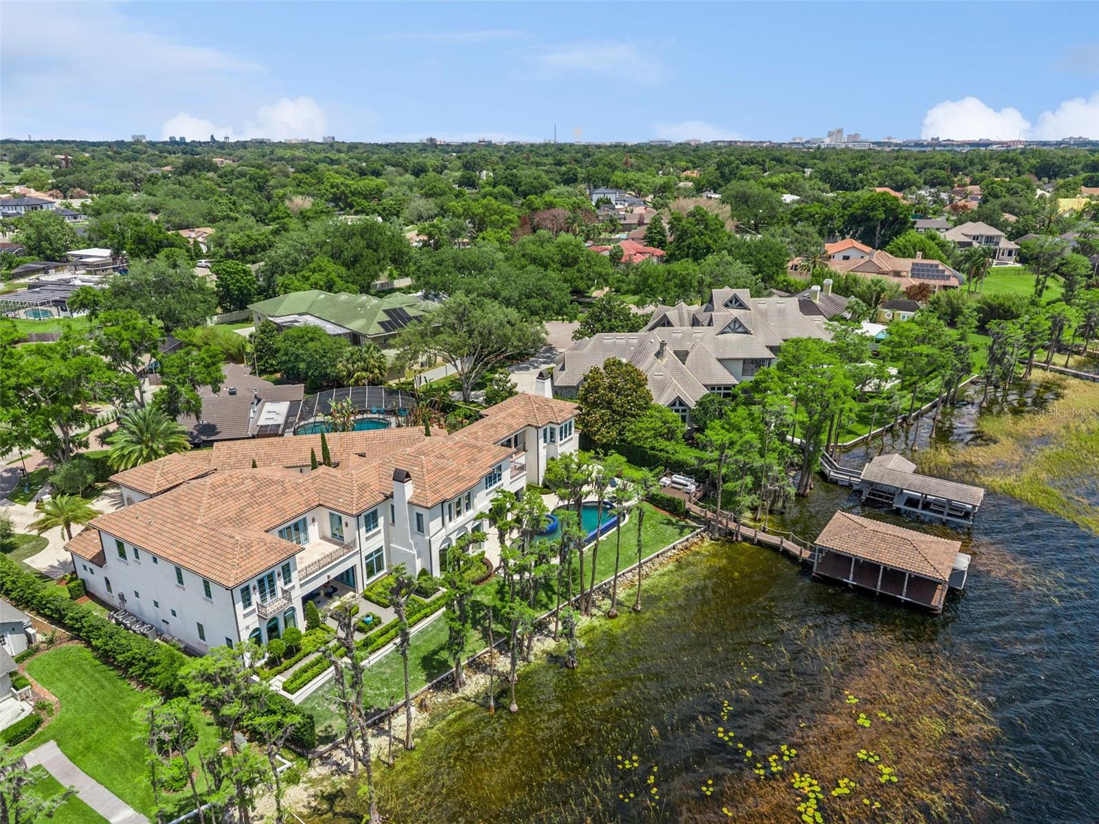 9236 BAY POINT DR