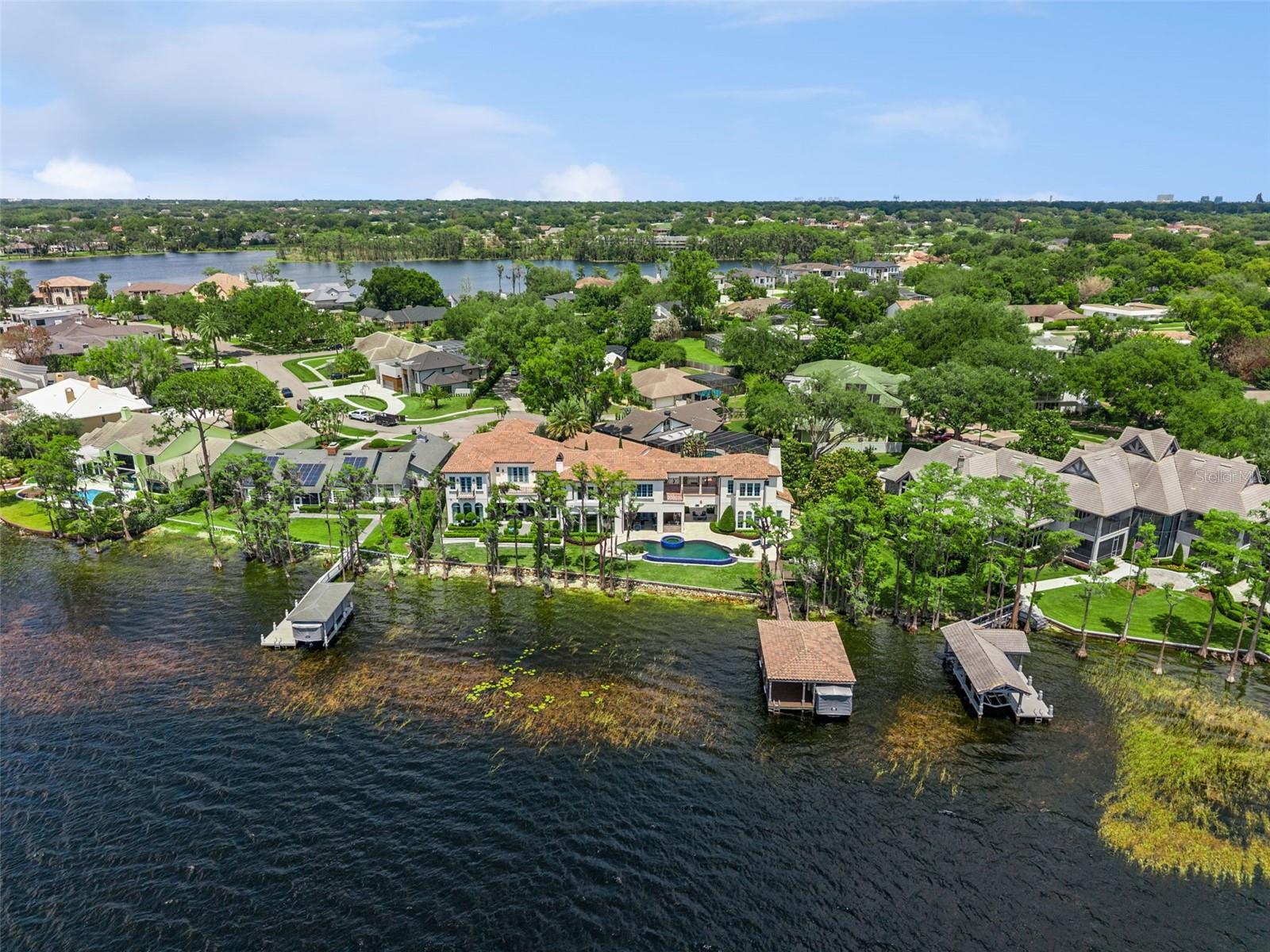 9236 BAY POINT DR