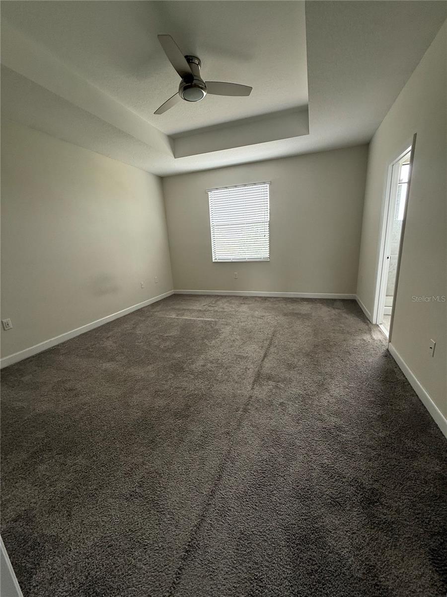 1254 ROYAL ST GEORGE BLVD