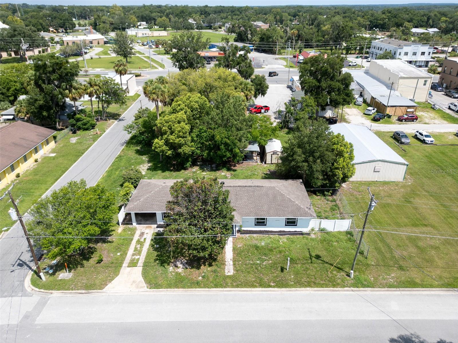 180 N KENTUCKY AVE