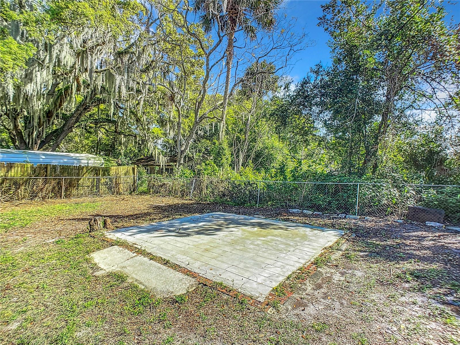 21 CATALINA DR