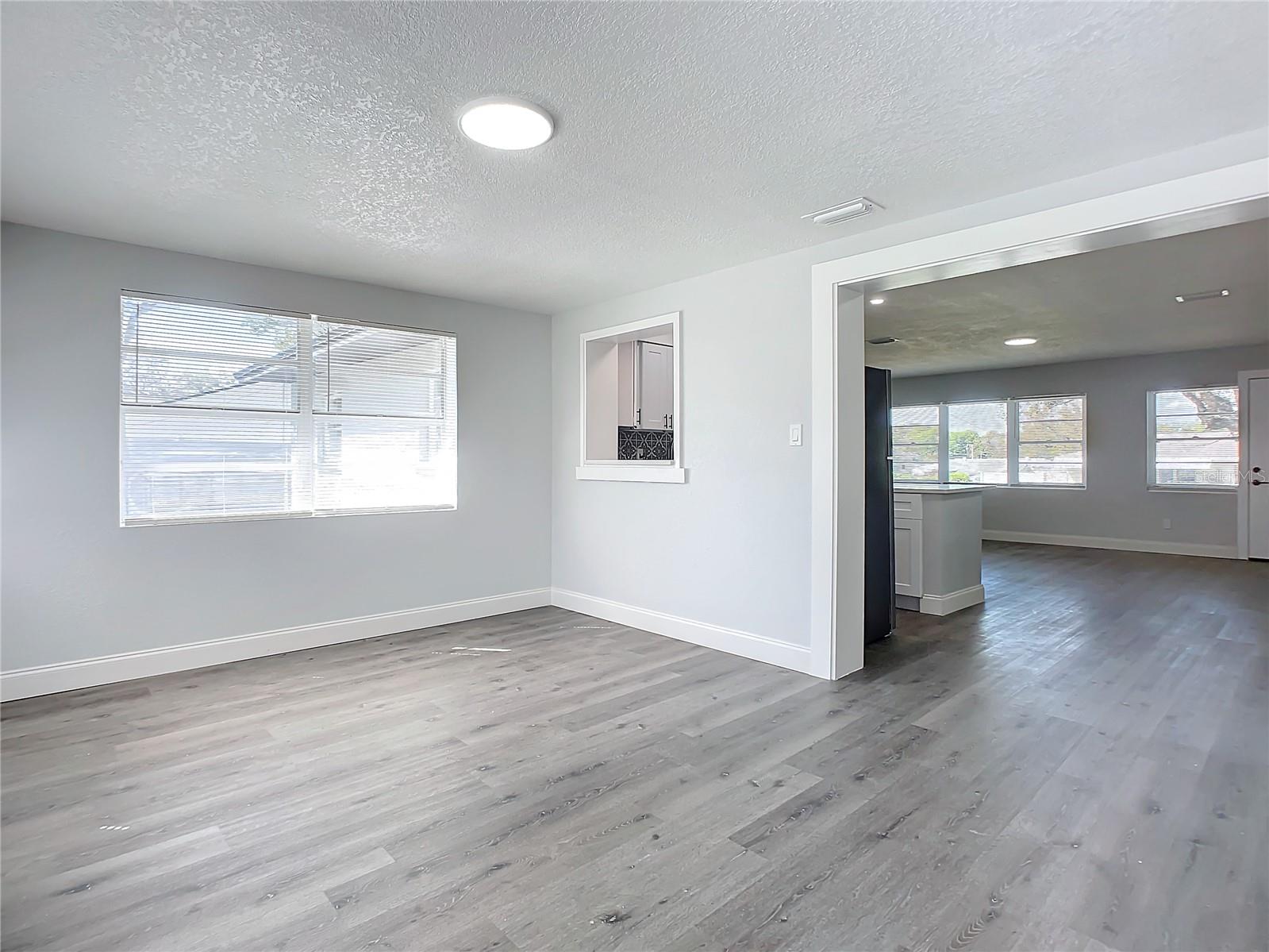 21 CATALINA DR