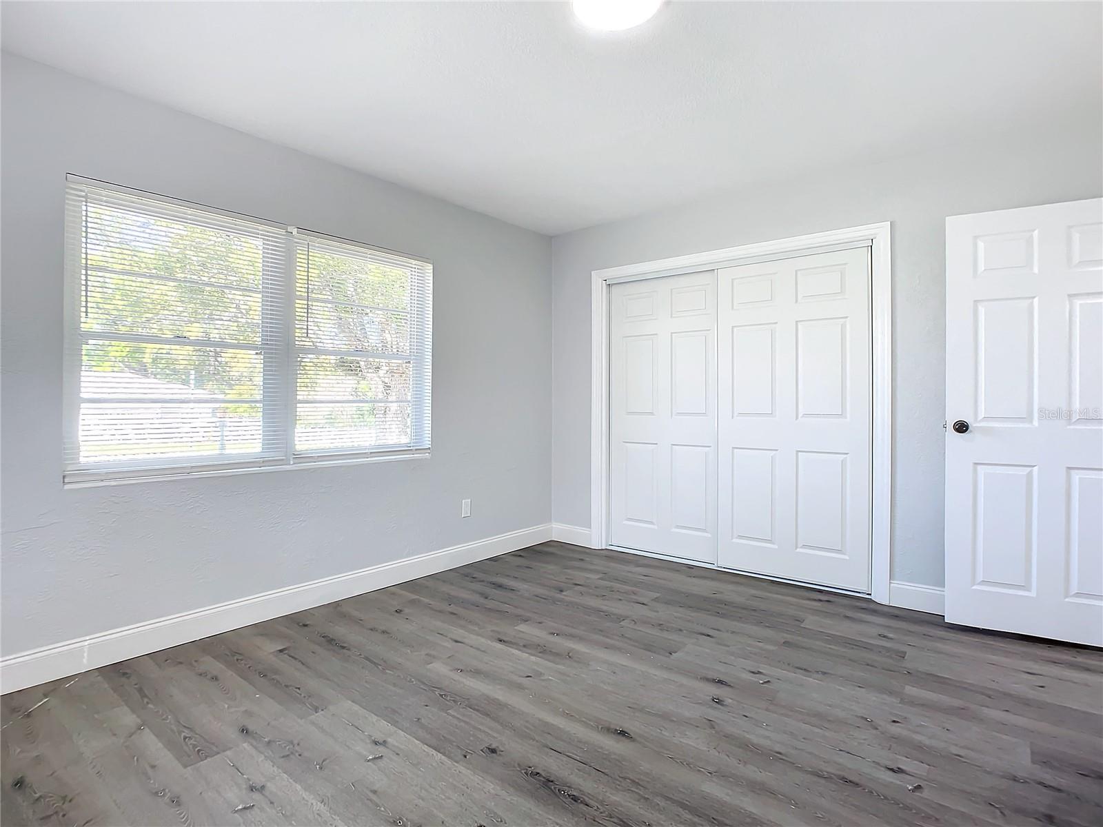 21 CATALINA DR