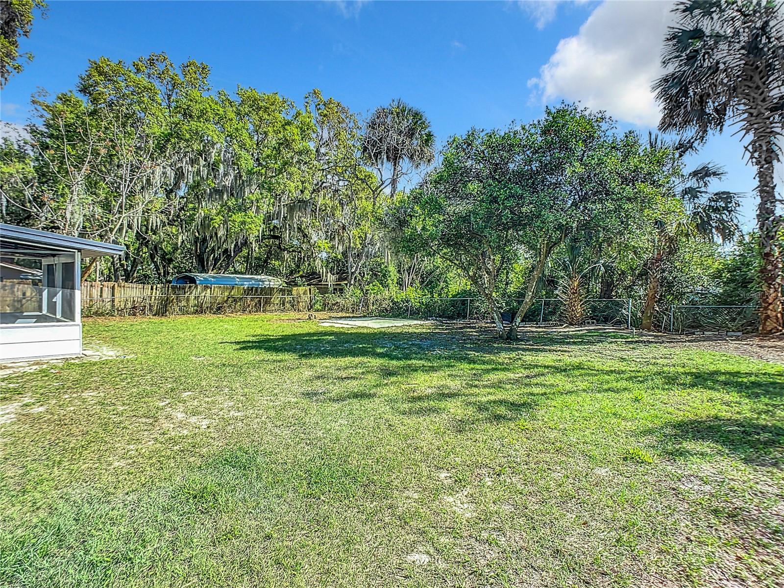 21 CATALINA DR