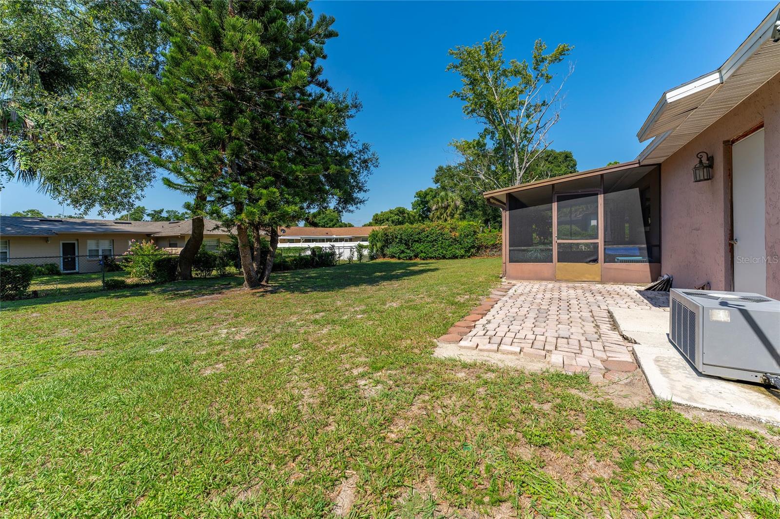 7022 TALBOT DR