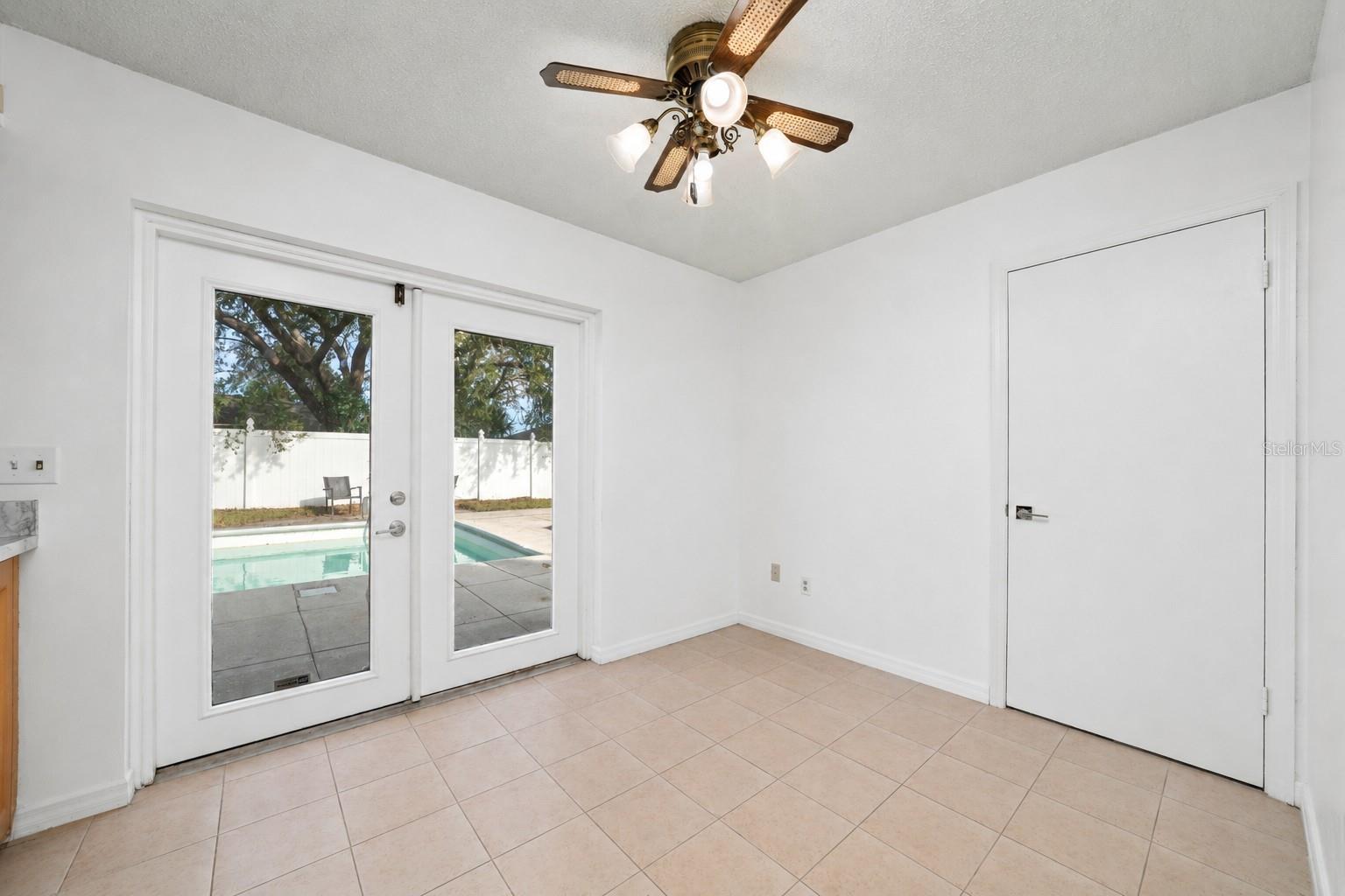 115 TOLUCA DR