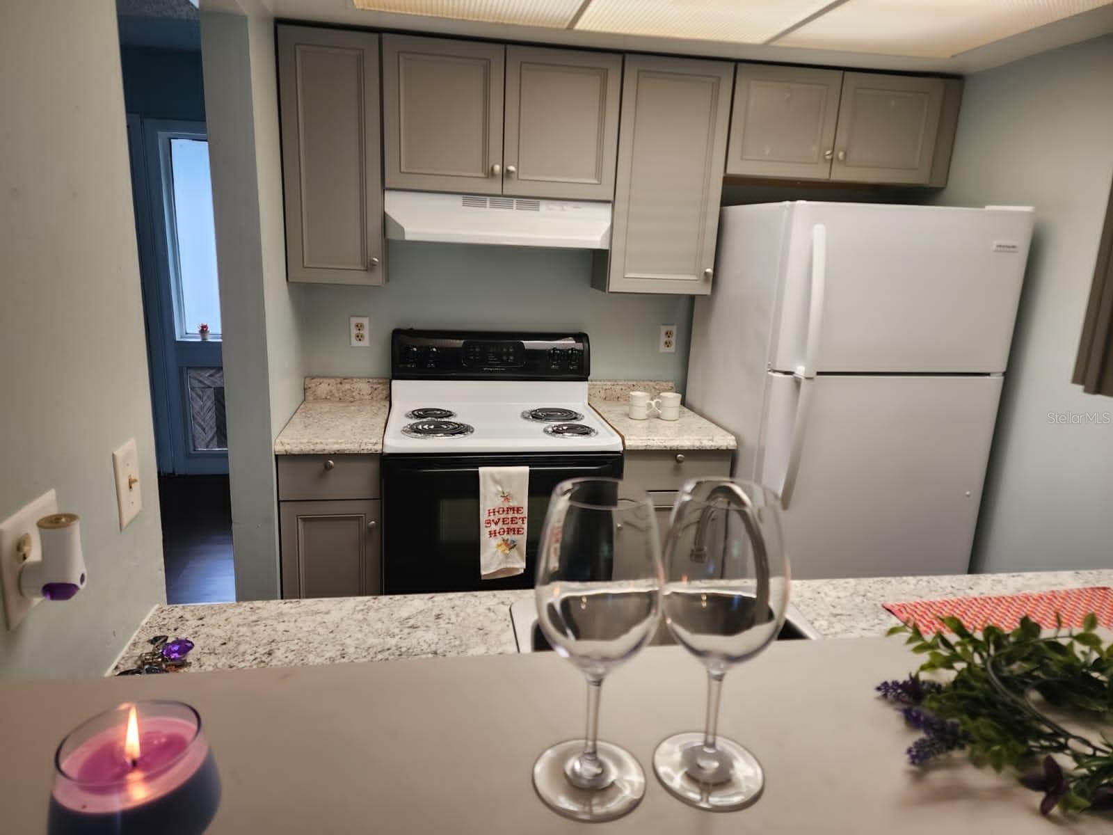 6082 PEREGRINE AVE #D11