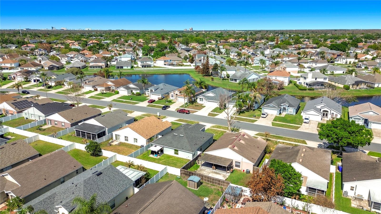 3238 WHOOPING CRANE RUN