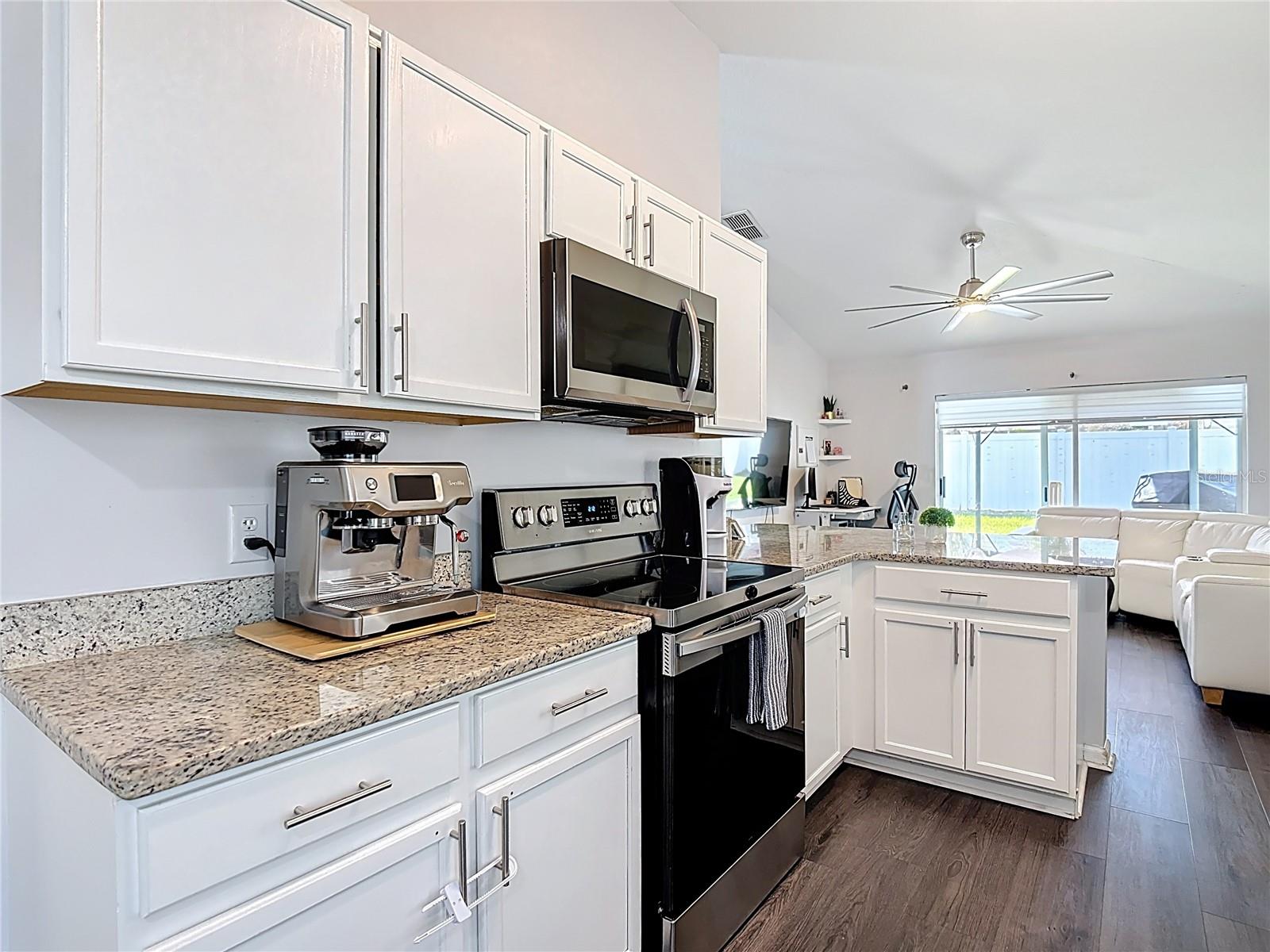 3238 WHOOPING CRANE RUN