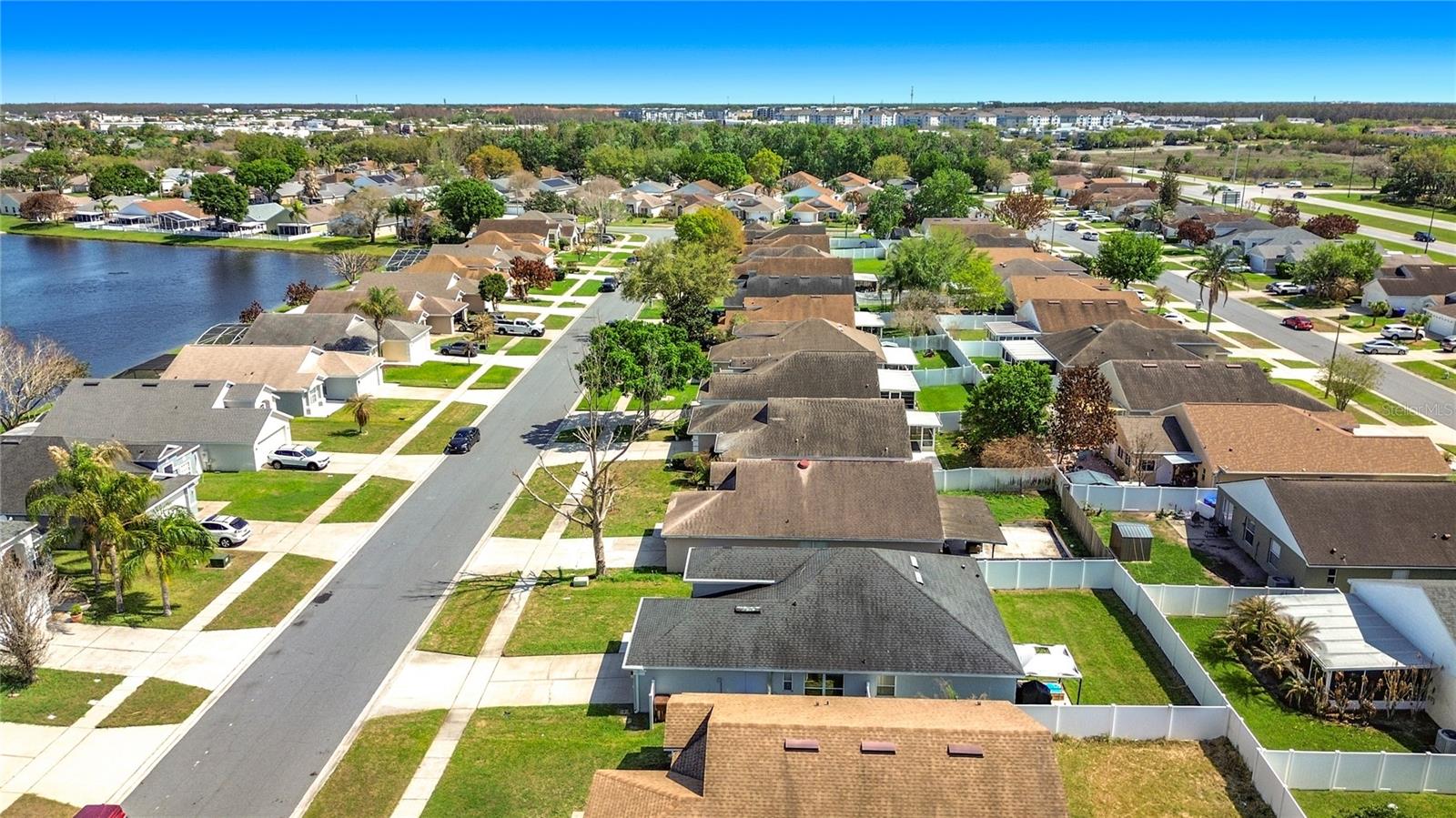3238 WHOOPING CRANE RUN