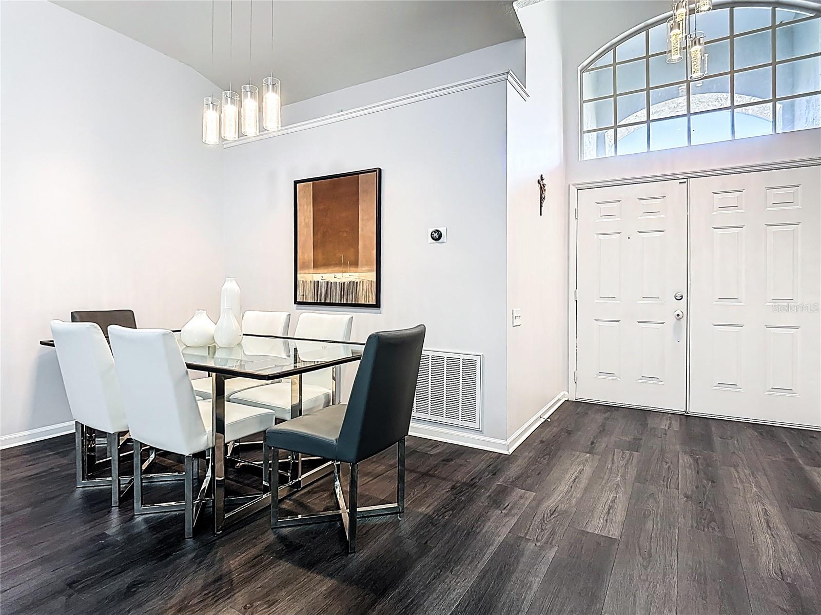 3238 WHOOPING CRANE RUN