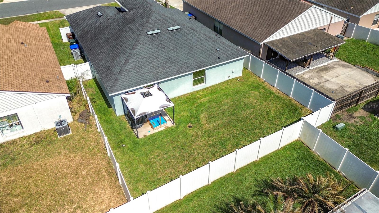 3238 WHOOPING CRANE RUN