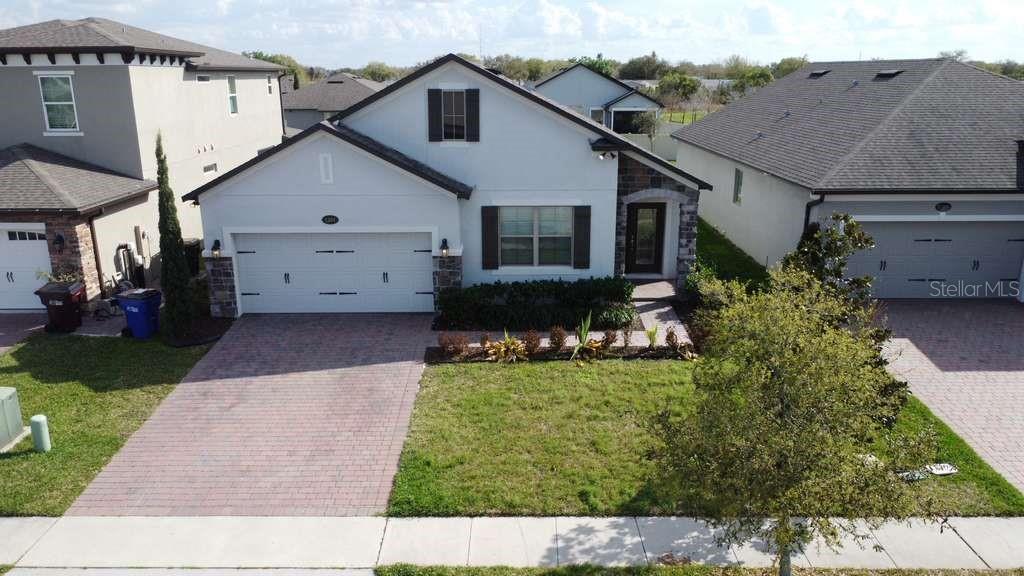 1301 CLEAR BROOK PL