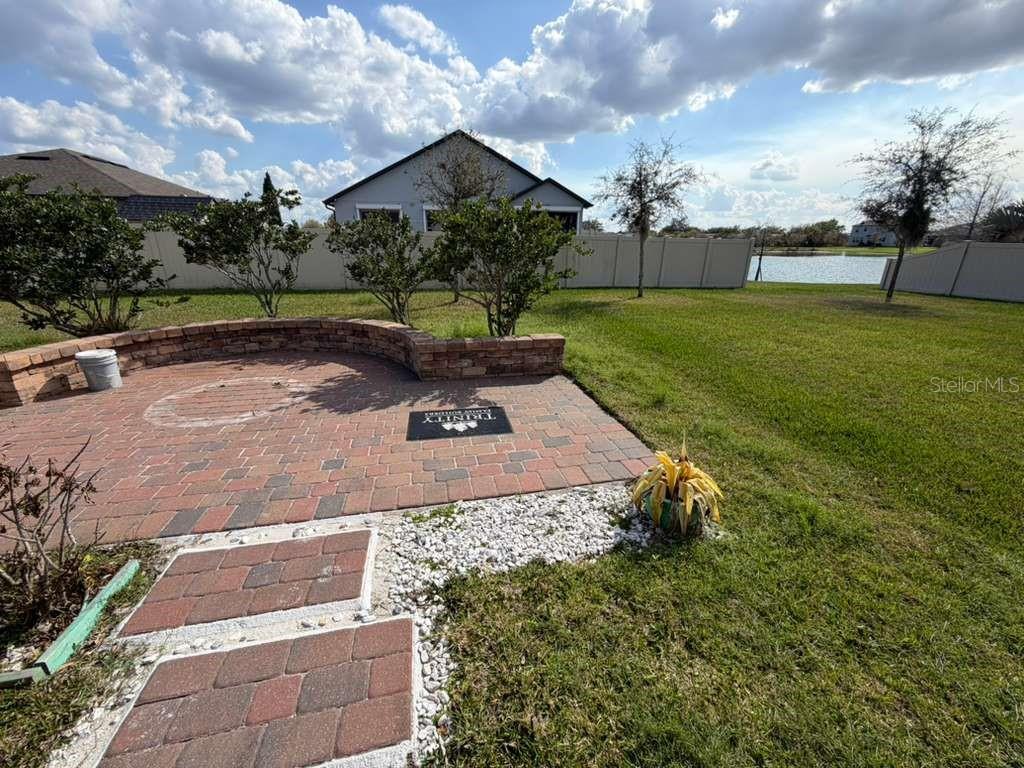 1301 CLEAR BROOK PL