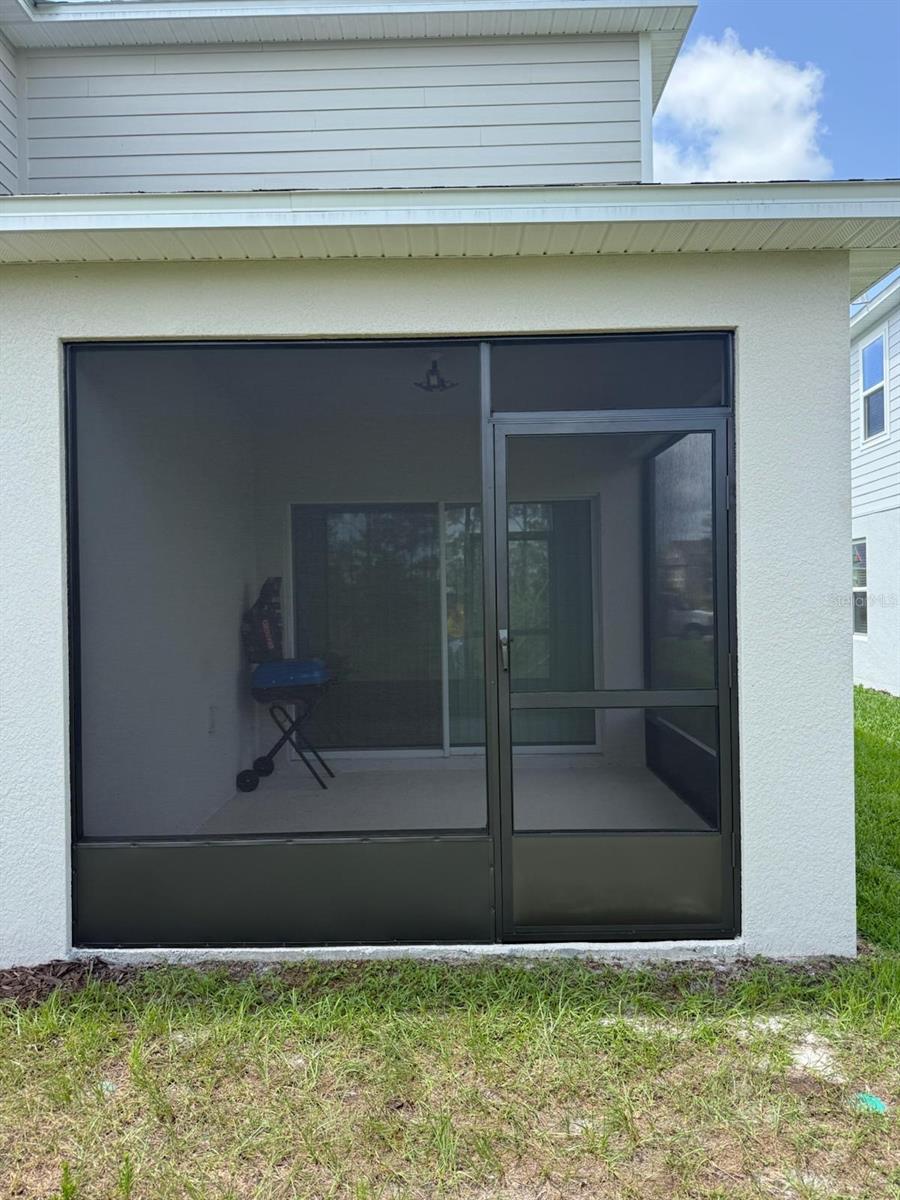 424 WAYLAND DR
