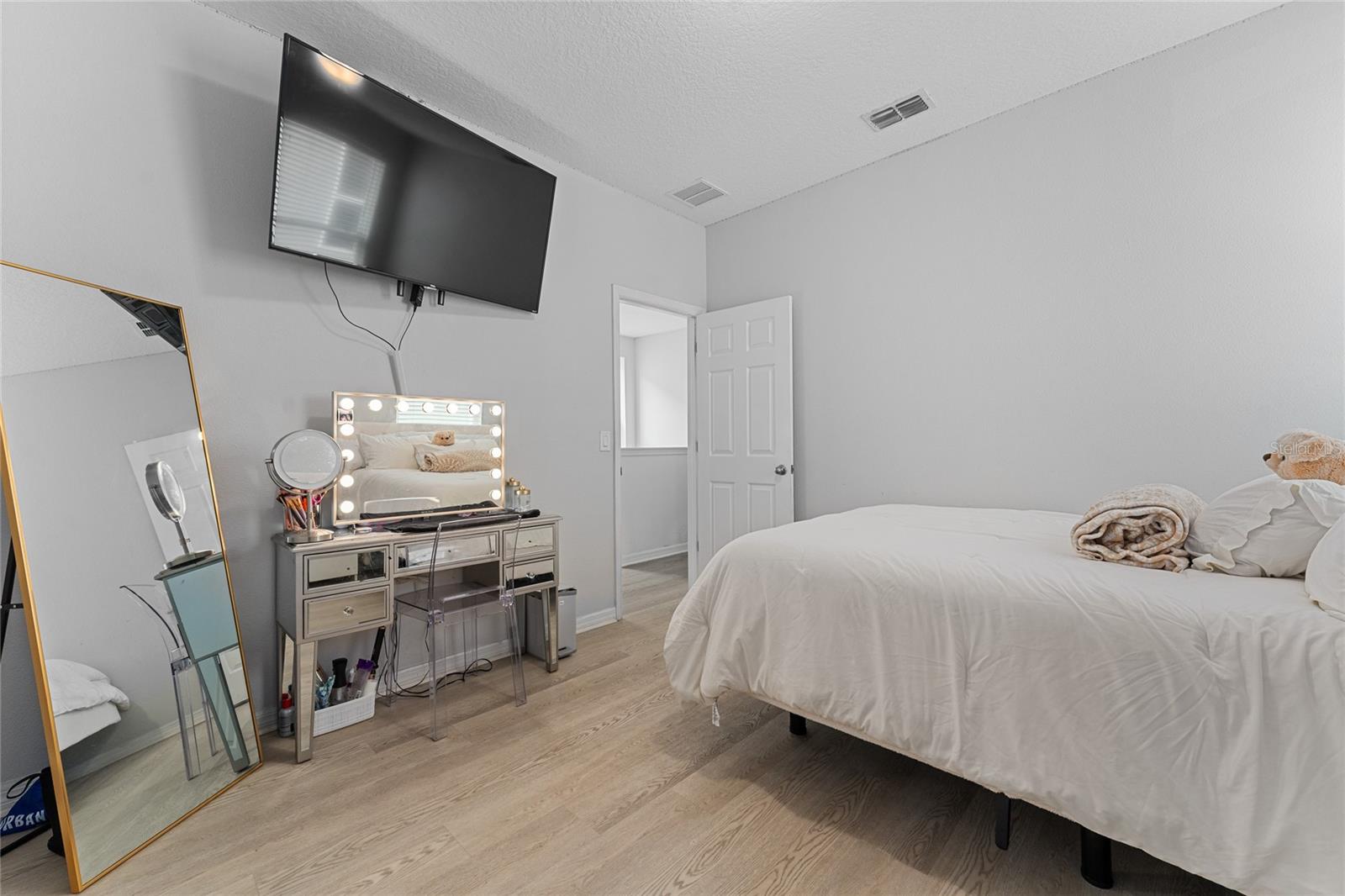 10361 AUSTRINA OAK LOOP