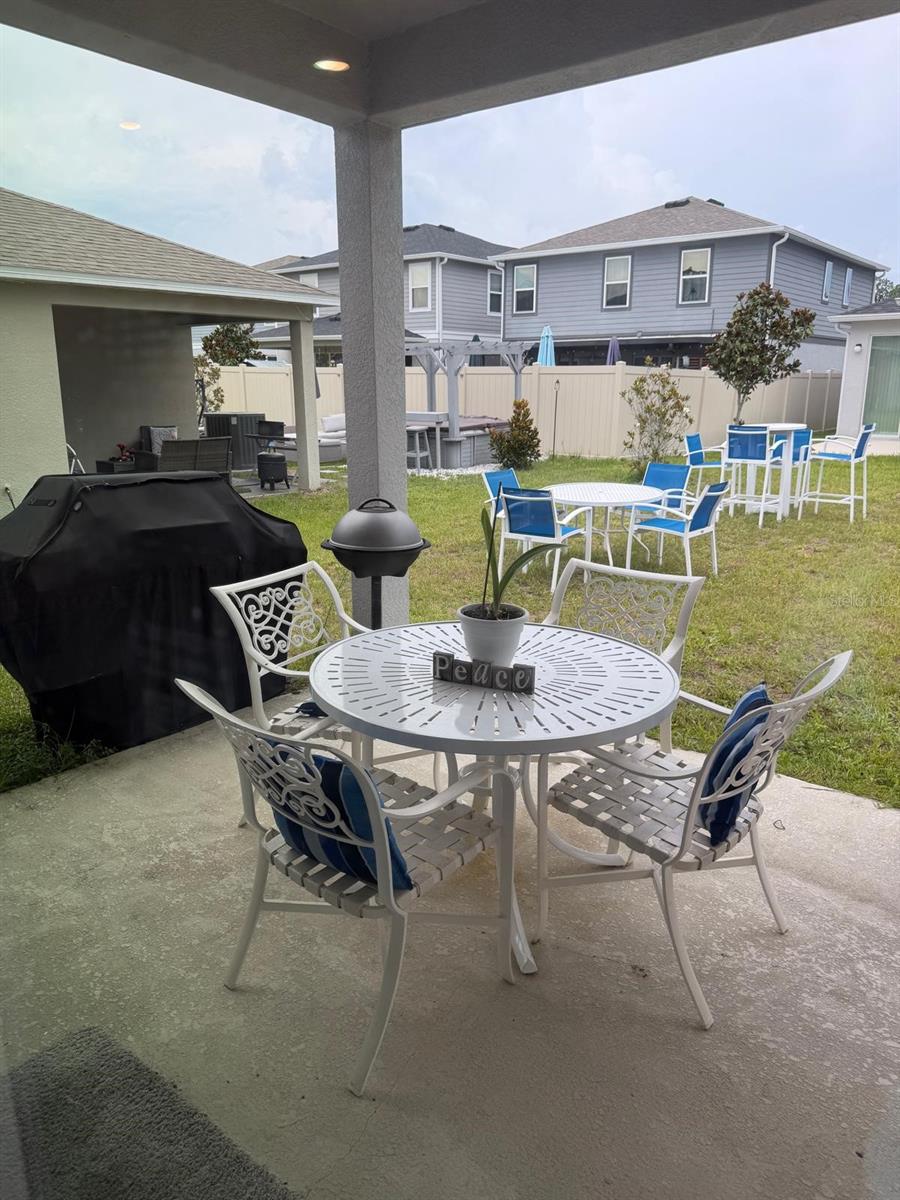2756 MEADOW STREAM WAY