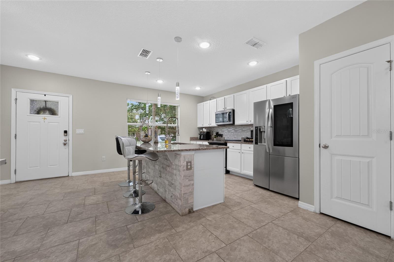 10108 SALT POINT DR